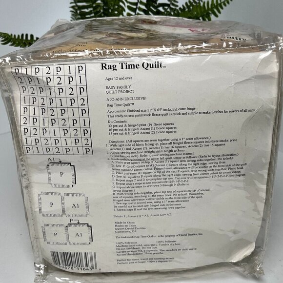 JoAnn Exclusives Rag Time Quilt Easy Sew Family Fleece Blanket 63 Squares CATS - Picture 4 of 4